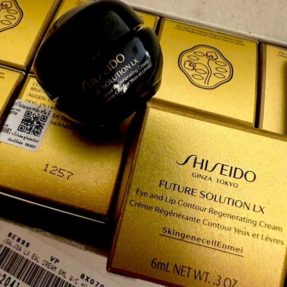 Shiseido Future Solution LX Eye&Lip Contour Regenerating Cream 6mlFull Size 155$